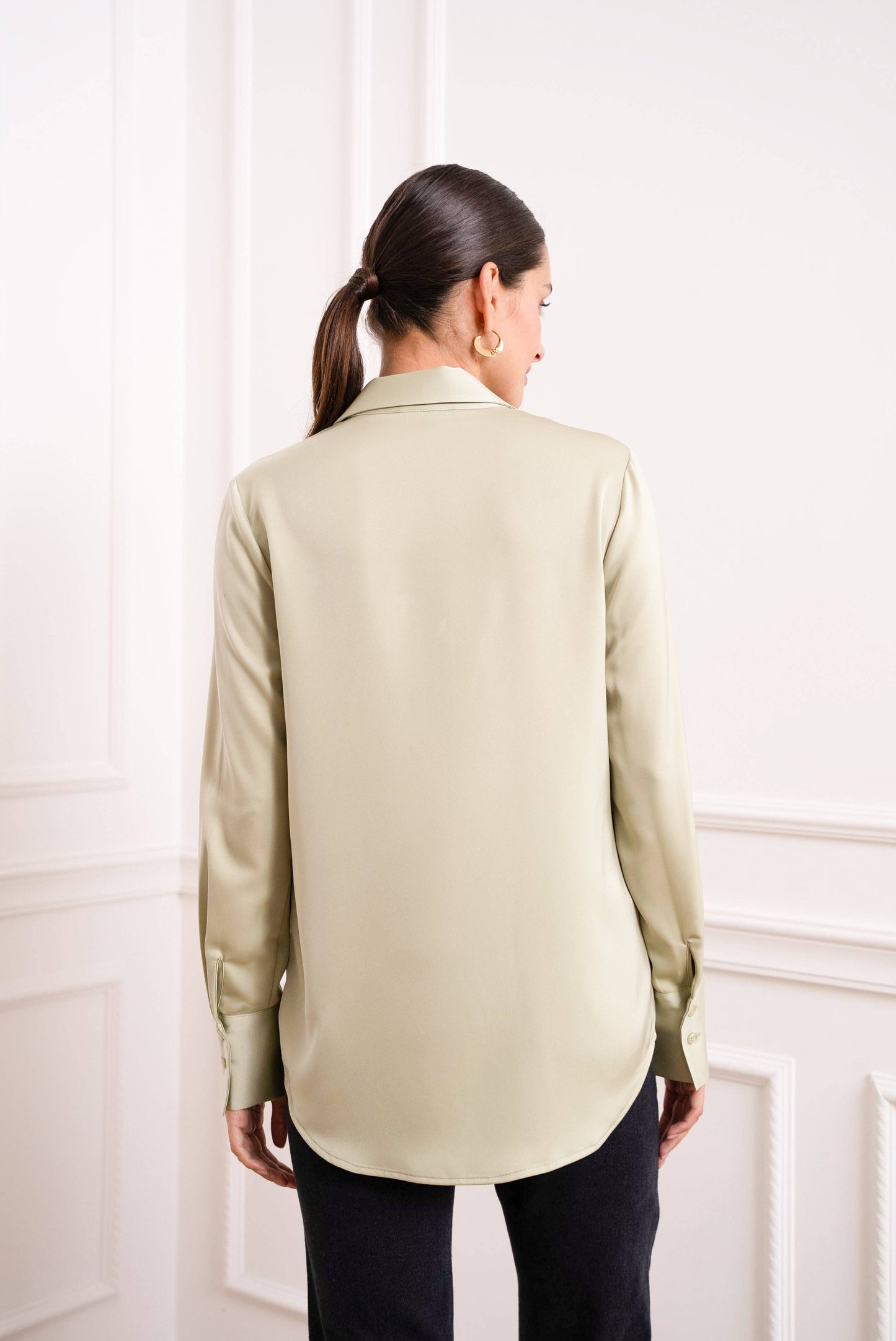 Plain satin shirt with lapel collar: Beige