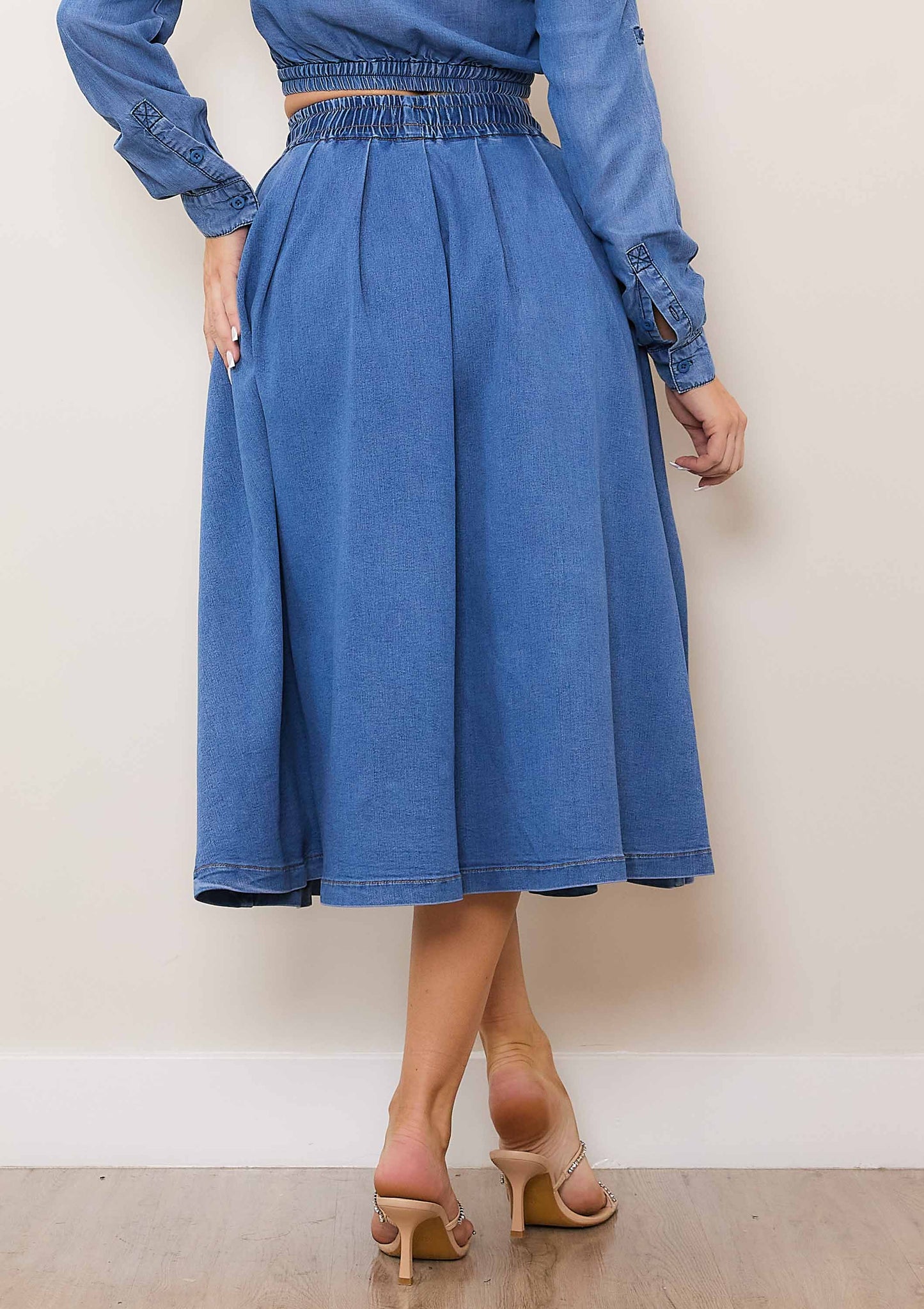 Elastic Waist Full Skirt: Medium Stone