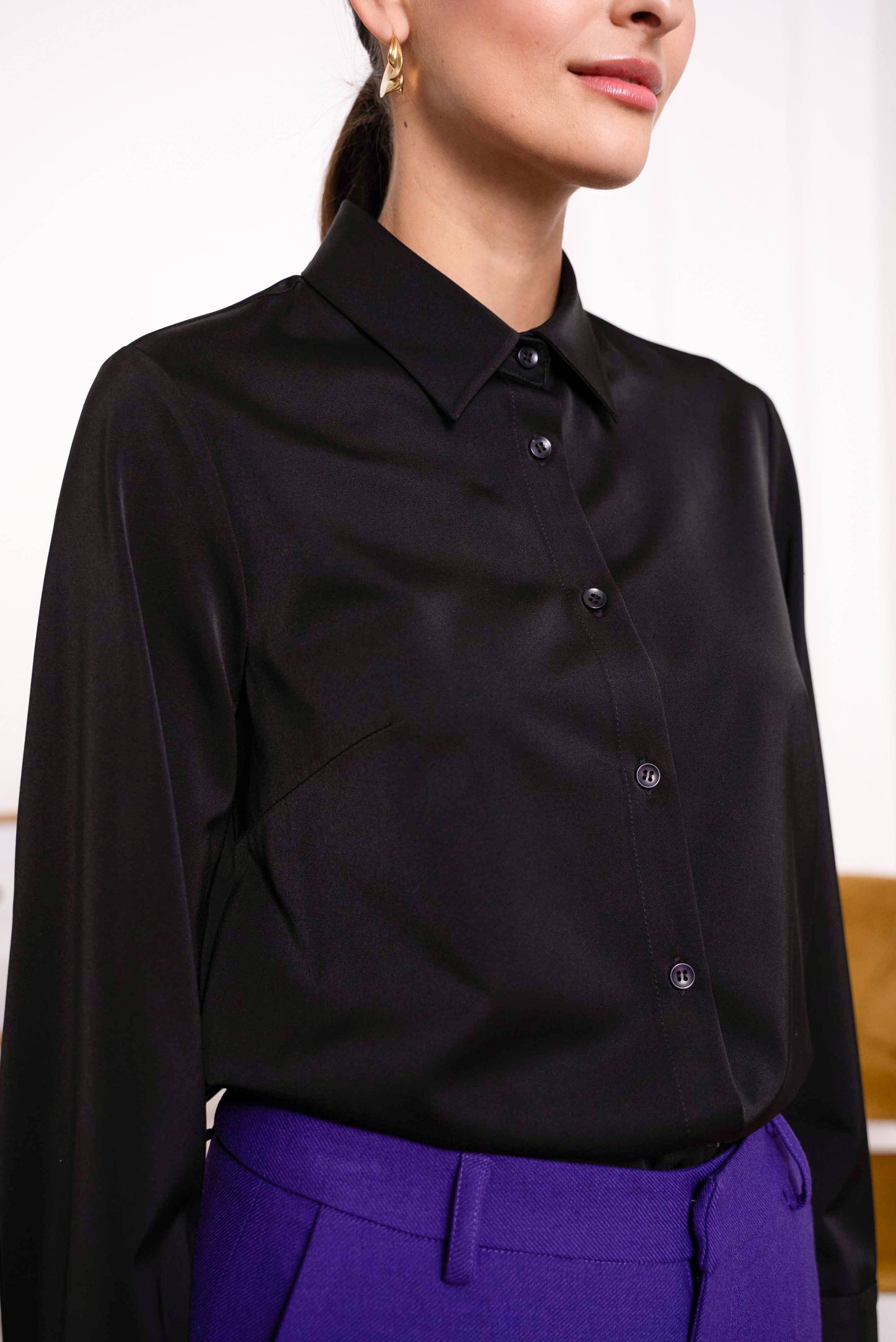 Plain satin shirt with lapel collar: Beige