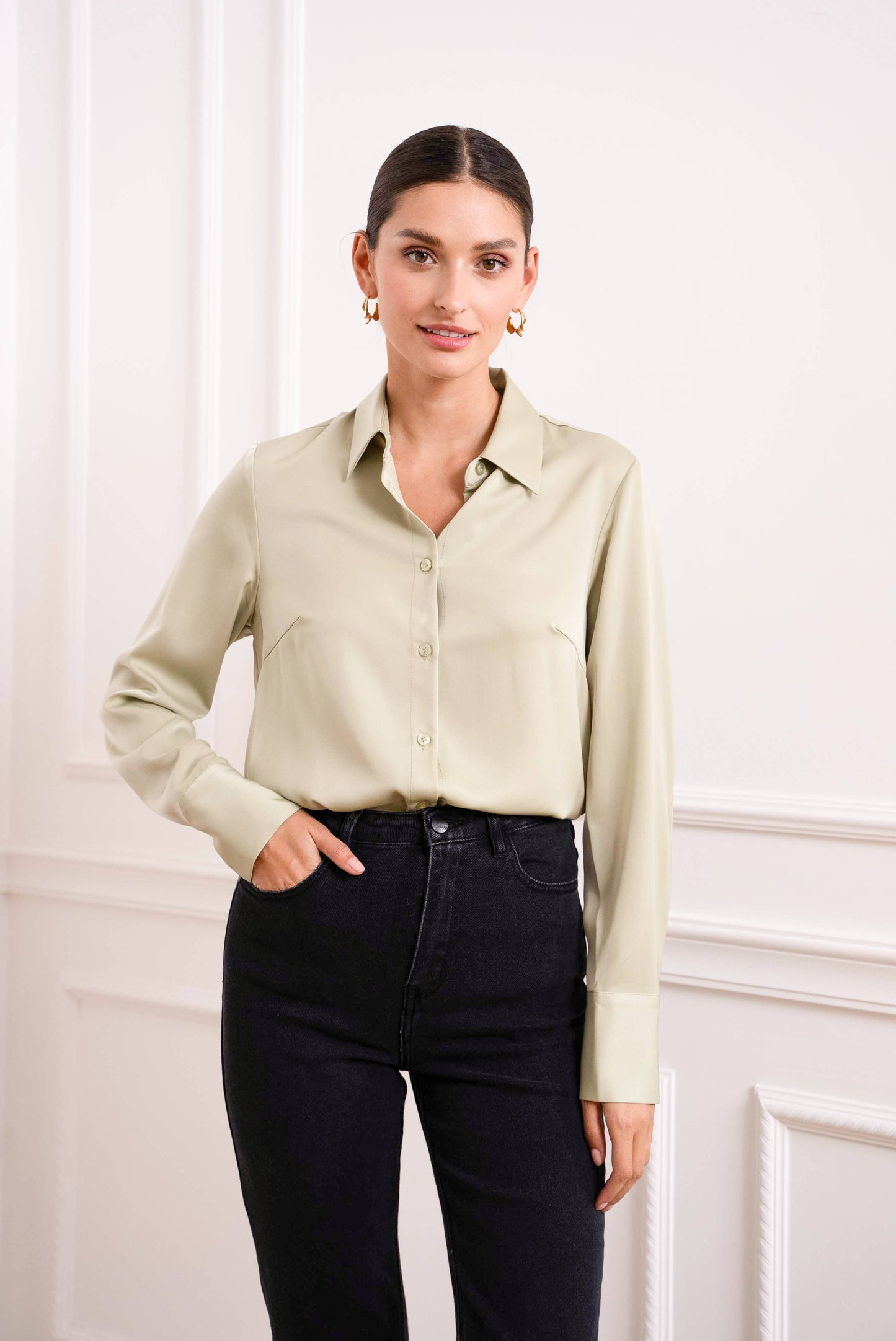 Plain satin shirt with lapel collar: Beige