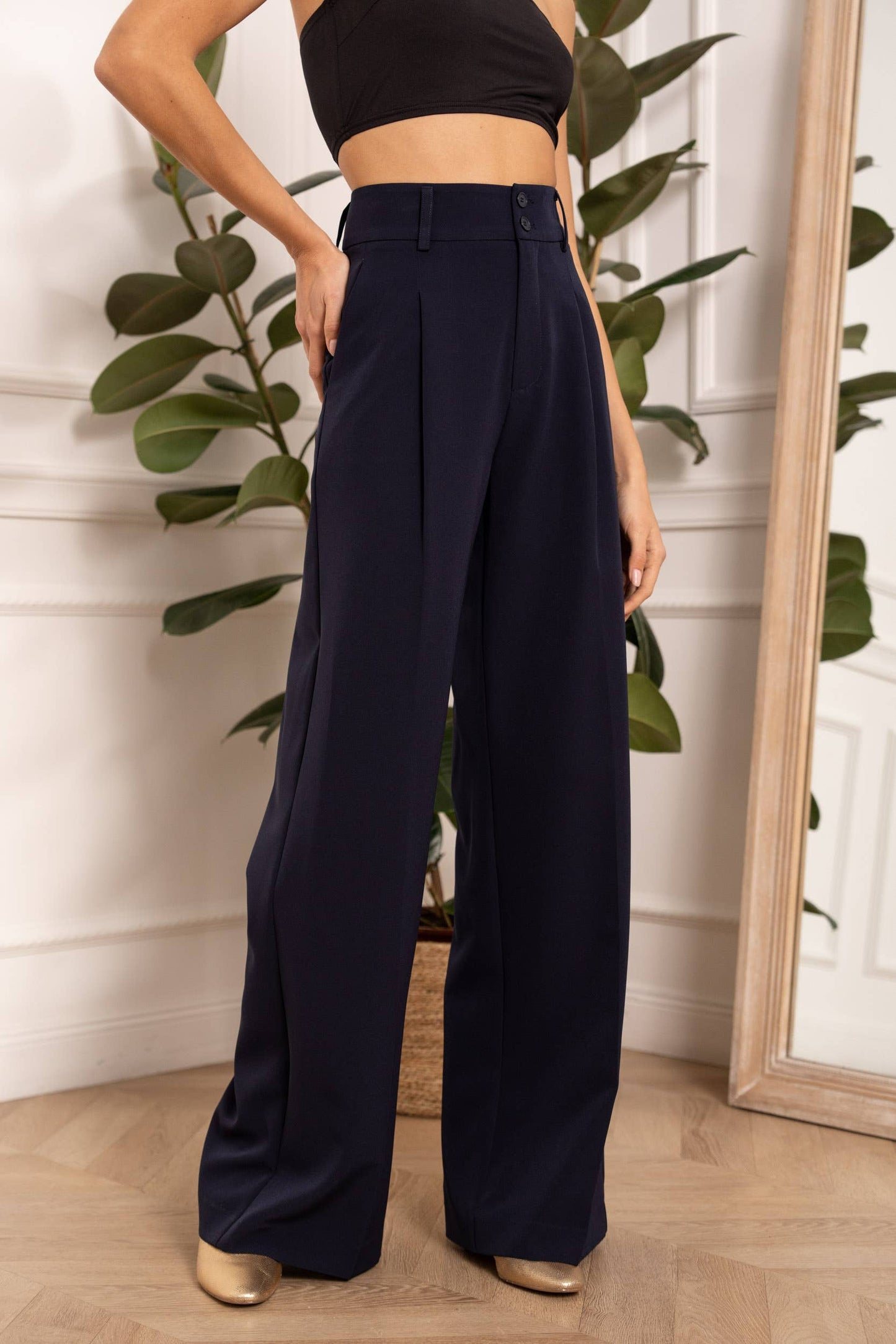 Wide-cut plain pants with double breasted: White