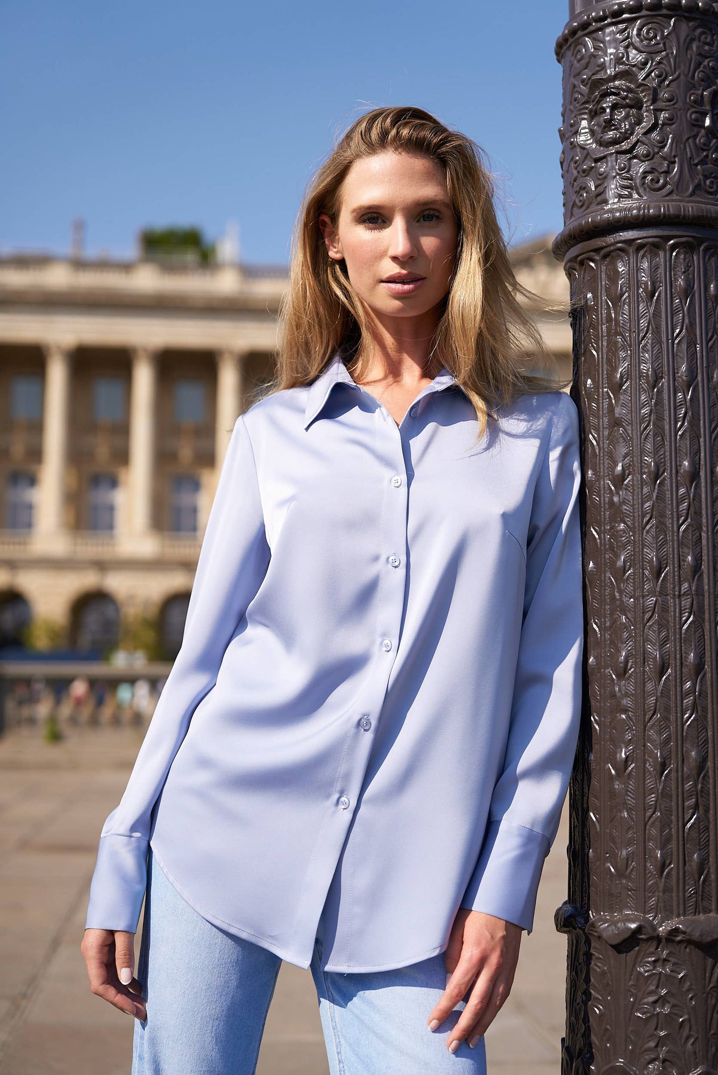 Plain satin shirt with lapel collar: Beige