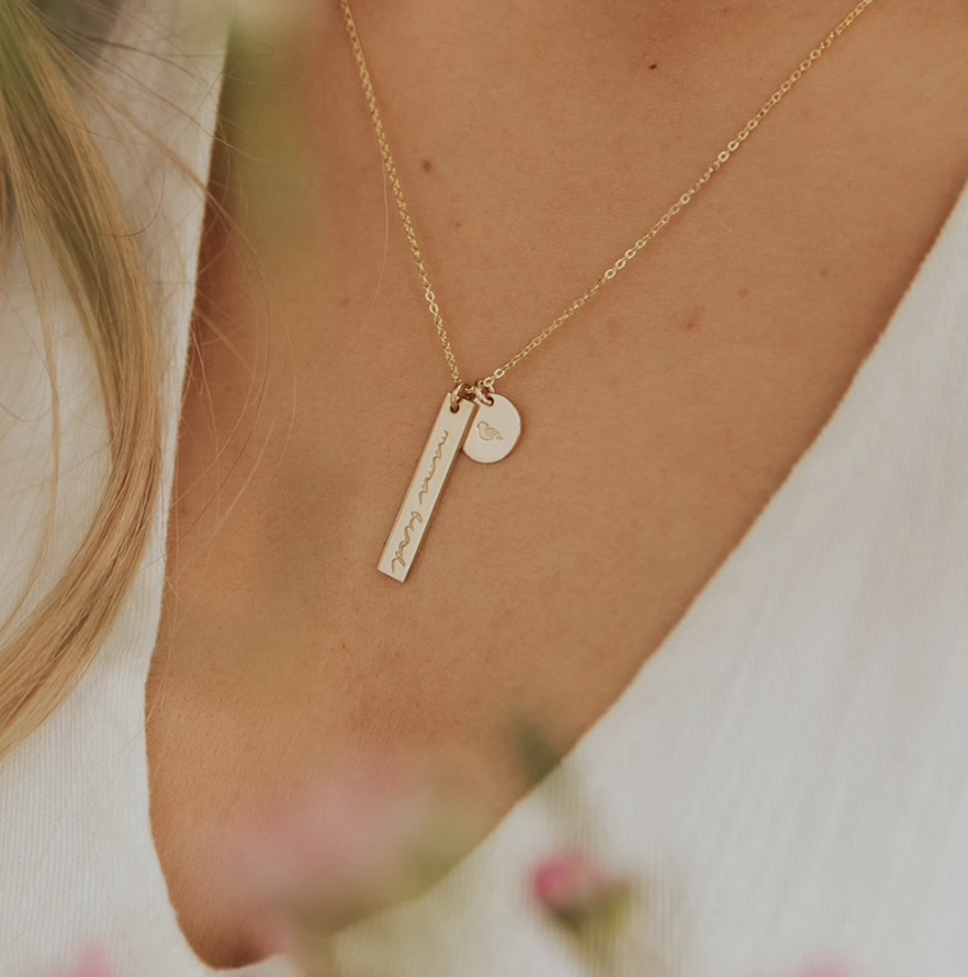 Mama Bear Bar Necklace MUM MOTHERS DAY MUMMY